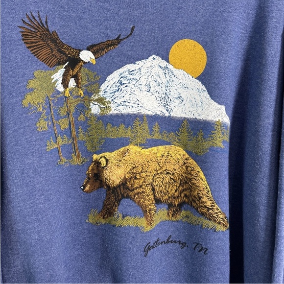 Vintage 90s Gatlinburg Tennessee Fruit Of The Loom Eagle Bear Sweatshirt Size Lg - Picture 2 of 12
